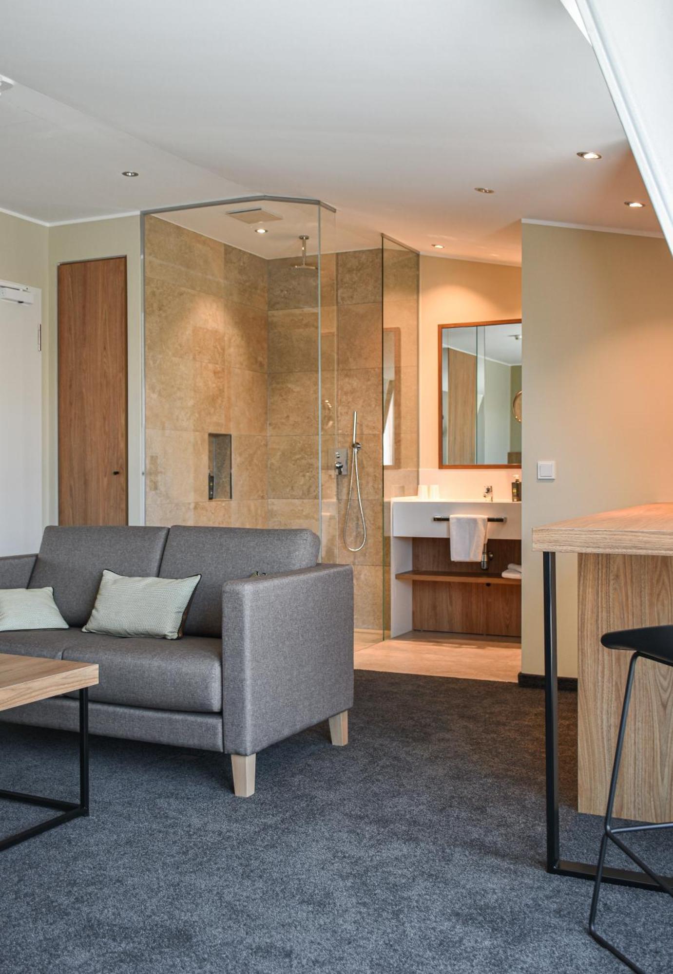 שוויינפורט Hotel Ross מראה חיצוני תמונה